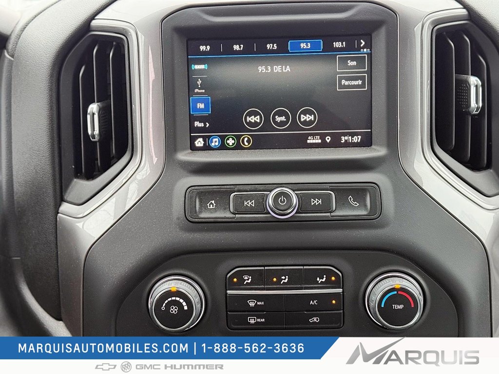 2021 Chevrolet Silverado 1500 in Matane, Quebec - 9 - w1024h768px