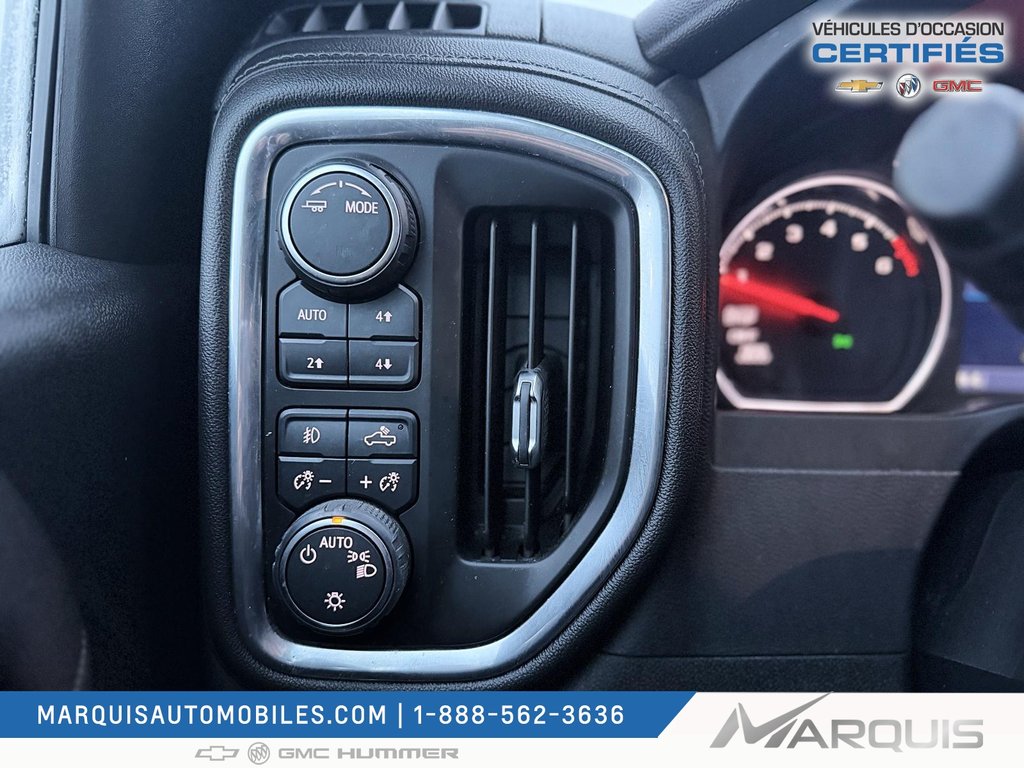 Chevrolet Silverado 1500  2021 à Matane, Québec - 9 - w1024h768px