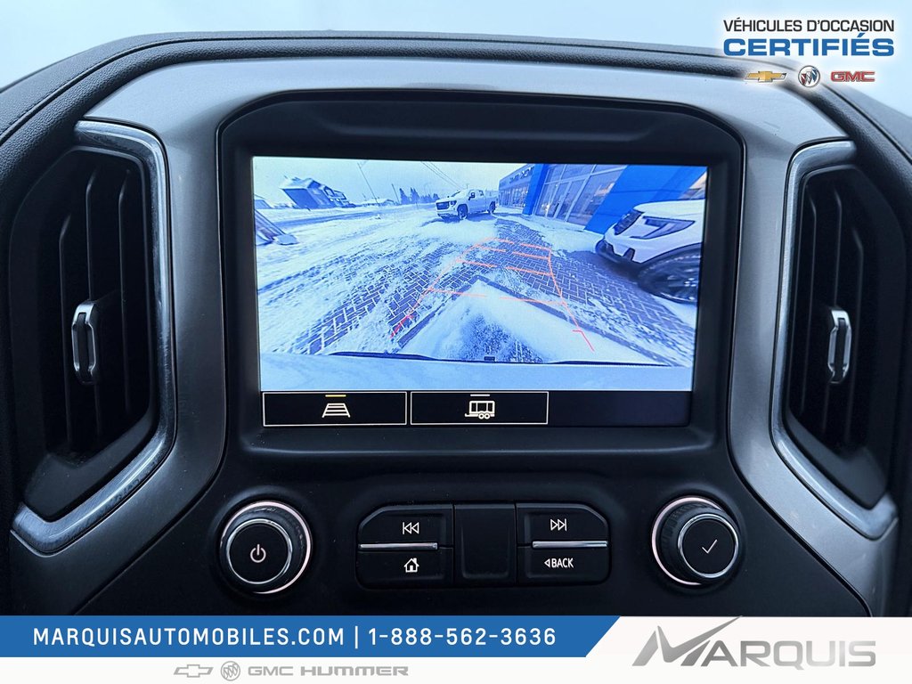 Chevrolet Silverado 1500  2021 à Matane, Québec - 16 - w1024h768px
