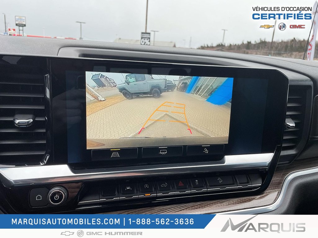 Chevrolet Silverado 1500  2022 à Matane, Québec - 12 - w1024h768px