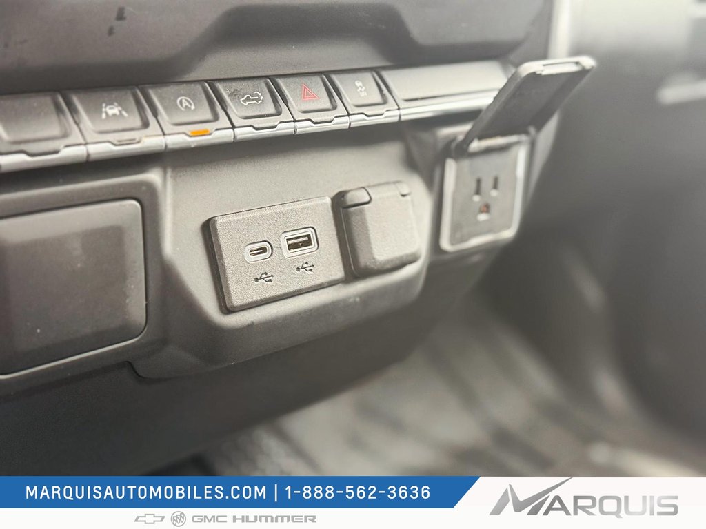 2022 Chevrolet Silverado 1500 in Matane, Quebec - 16 - w1024h768px