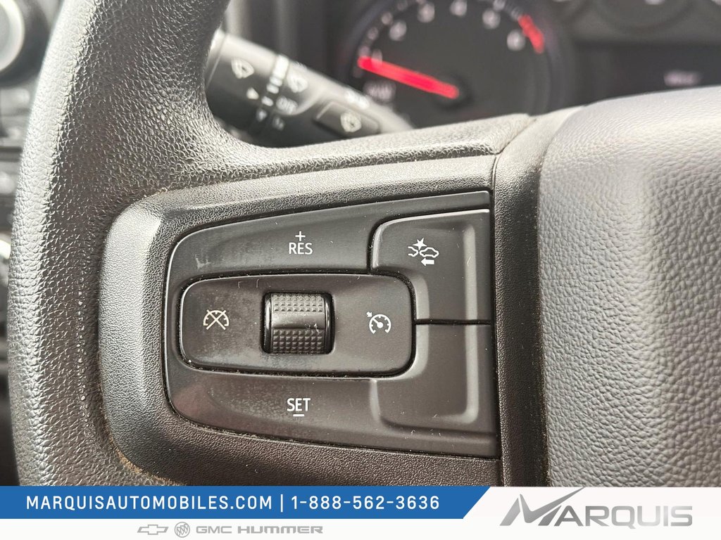 2022 Chevrolet Silverado 1500 in Matane, Quebec - 21 - w1024h768px
