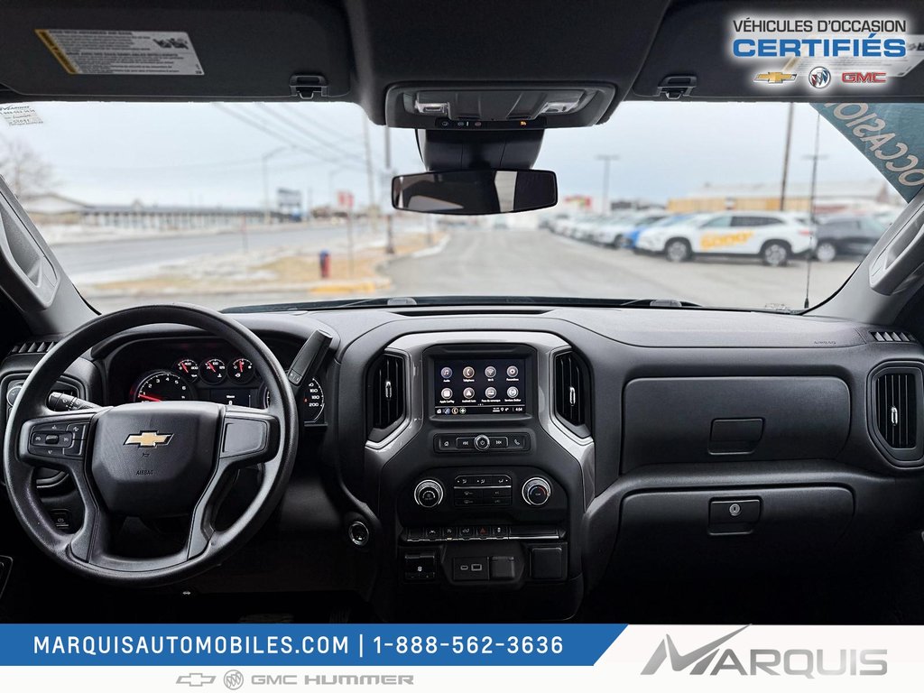 Chevrolet Silverado 1500  2023 à Matane, Québec - 17 - w1024h768px