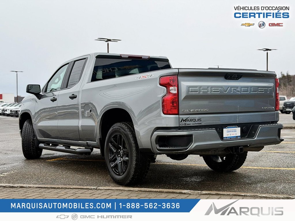 Chevrolet Silverado 1500  2023 à Matane, Québec - 3 - w1024h768px