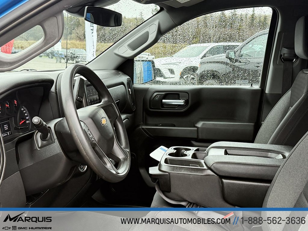 2023 Chevrolet Silverado 1500 in Matane, Quebec - 18 - w1024h768px