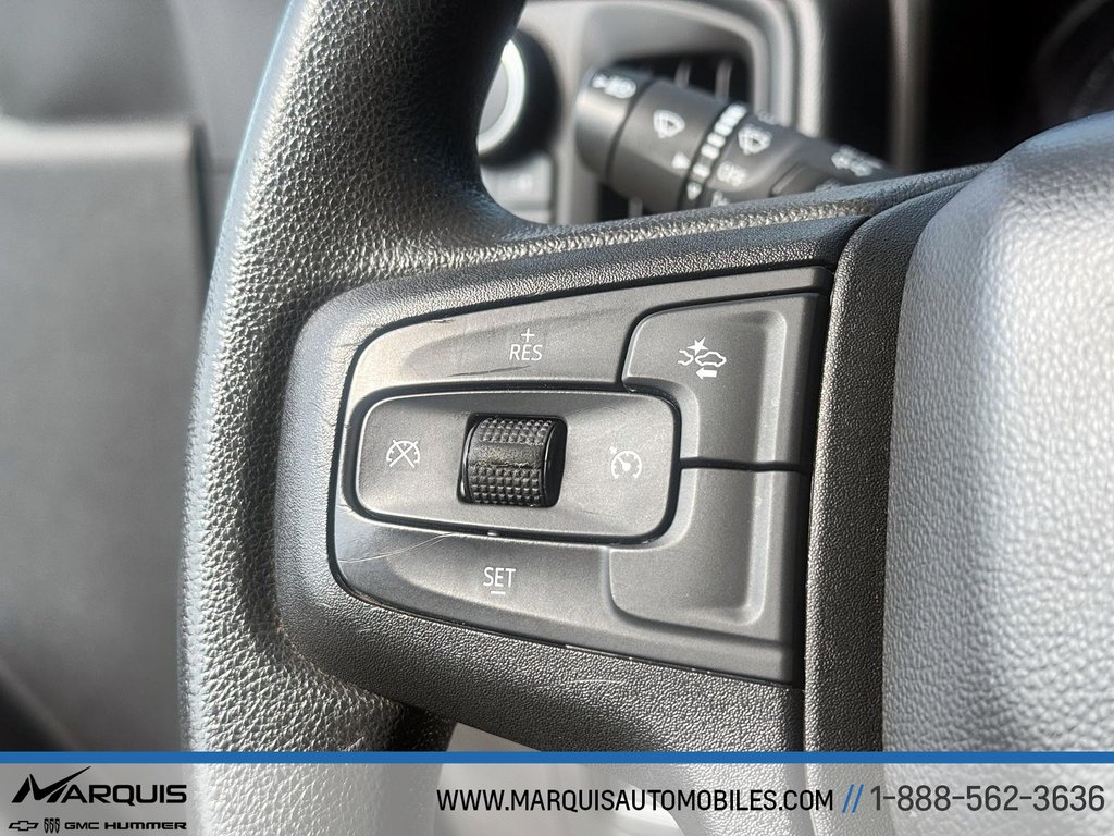2023 Chevrolet Silverado 1500 in Matane, Quebec - 17 - w1024h768px