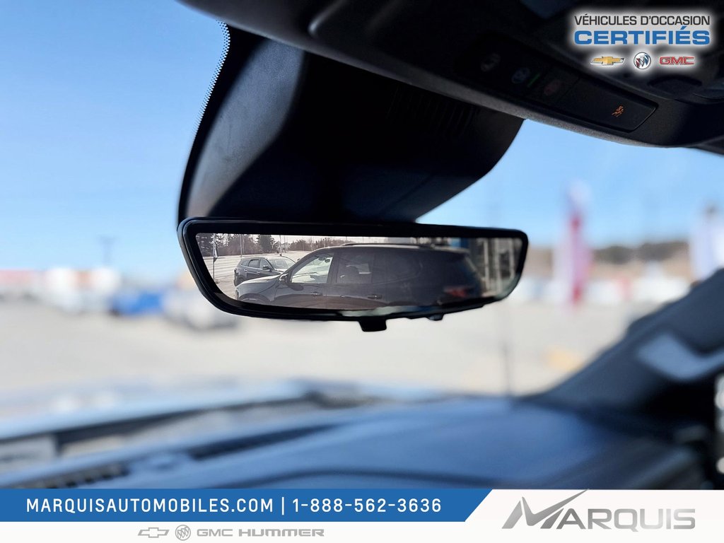 Chevrolet Silverado 2500HD  2024 à Matane, Québec - 12 - w1024h768px