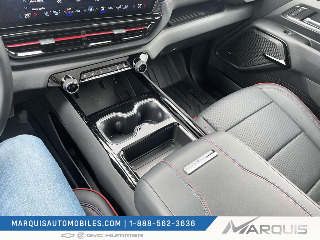 Chevrolet Silverado EV  2024 à Matane, Québec - 14 - w1024h768px