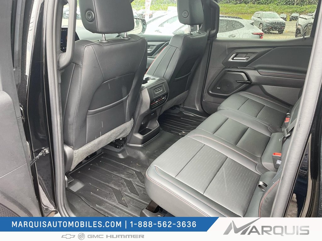 Chevrolet Silverado EV  2024 à Matane, Québec - 16 - w1024h768px