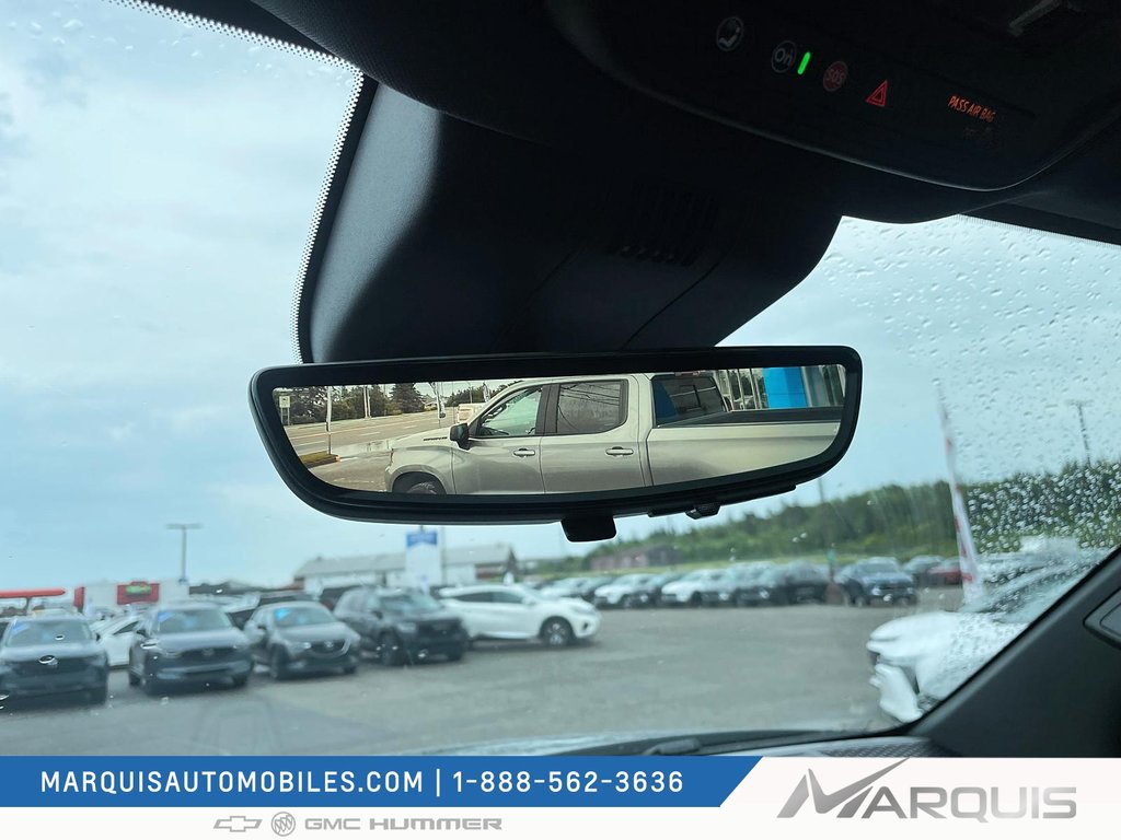 Chevrolet Silverado EV  2024 à Matane, Québec - 12 - w1024h768px