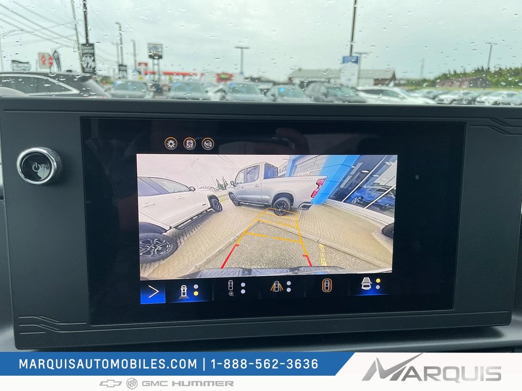 Chevrolet Silverado EV  2024 à Matane, Québec - 11 - w1024h768px