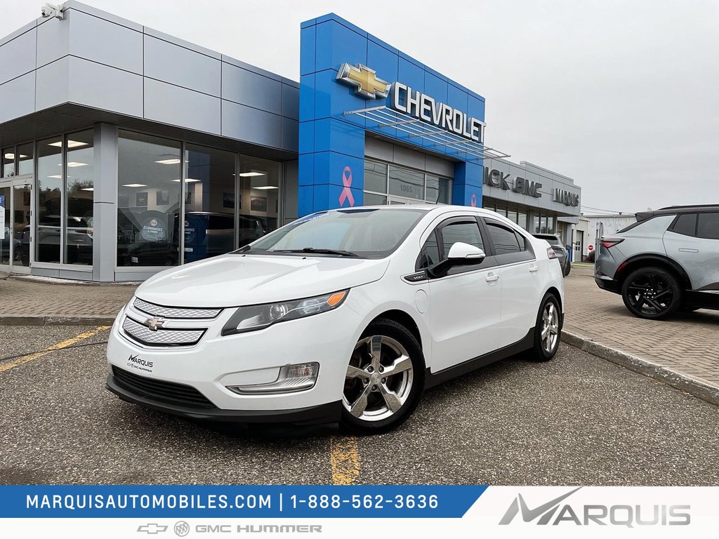 Chevrolet Volt  2015 à Matane, Québec - 1 - w1024h768px