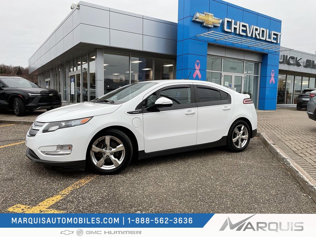 Chevrolet Volt  2015 à Matane, Québec - 2 - w1024h768px