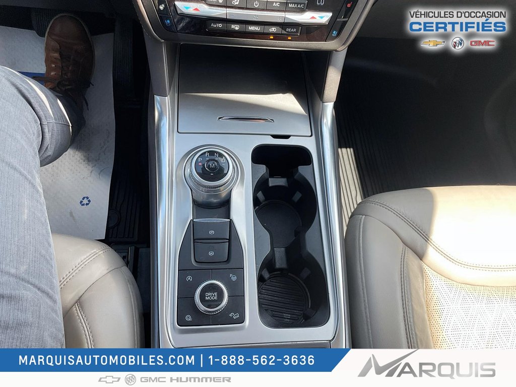 2020 Ford Explorer in Matane, Quebec - 13 - w1024h768px