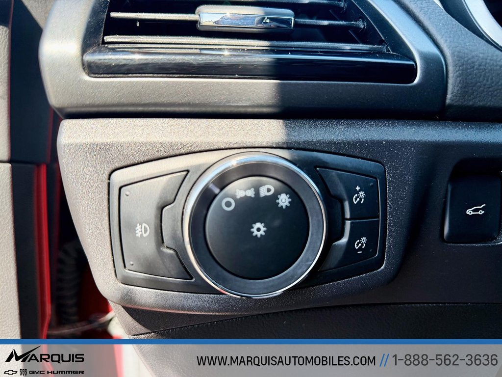 2015 Ford Fusion in Matane, Quebec - 6 - w1024h768px