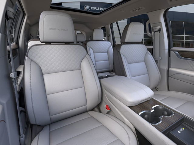 2025 GMC Acadia in Matane, Quebec - 6 - w1024h768px