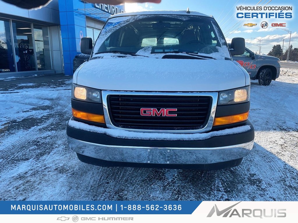 GMC Savana Cargo Van  2021 à Matane, Québec - 3 - w1024h768px