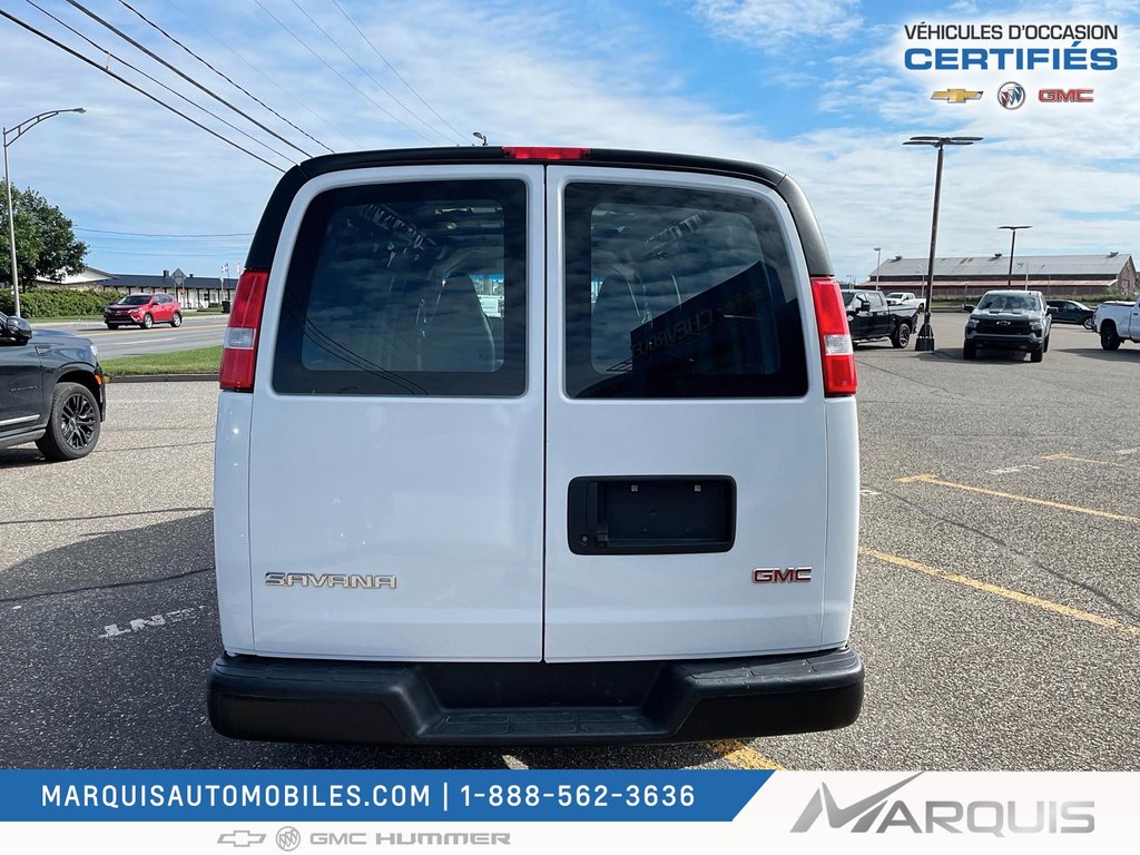 GMC Savana Cargo Van  2022 à Matane, Québec - 4 - w1024h768px