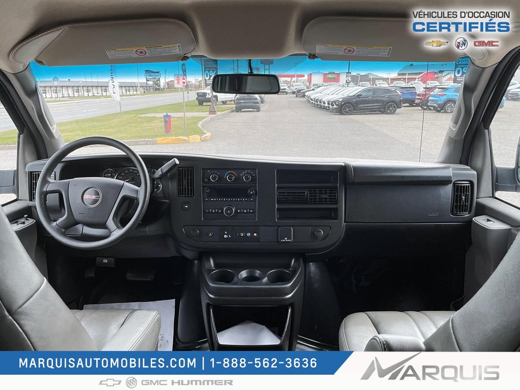 GMC Savana Cargo Van  2022 à Matane, Québec - 12 - w1024h768px
