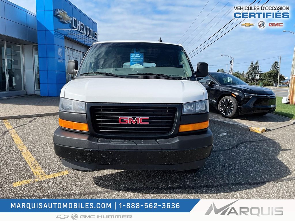 2022 GMC Savana Cargo Van in Matane, Quebec - 3 - w1024h768px