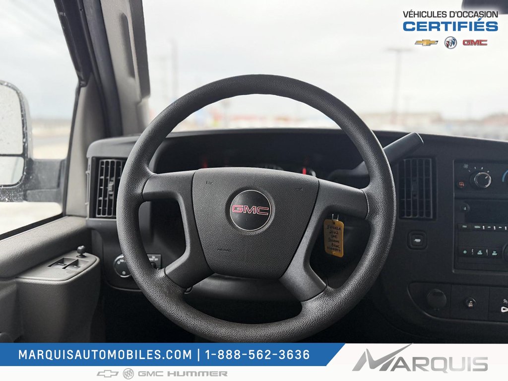 GMC Savana Cargo Van  2022 à Matane, Québec - 10 - w1024h768px