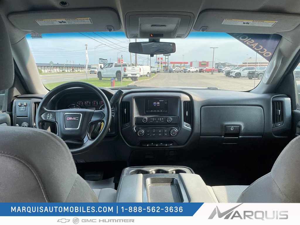 GMC Sierra 1500  2015 à Matane, Québec - 18 - w1024h768px