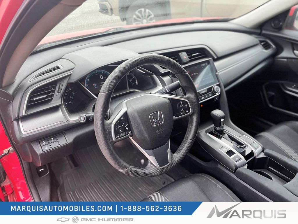 Honda Civic Sedan  2017 à Matane, Québec - 9 - w1024h768px