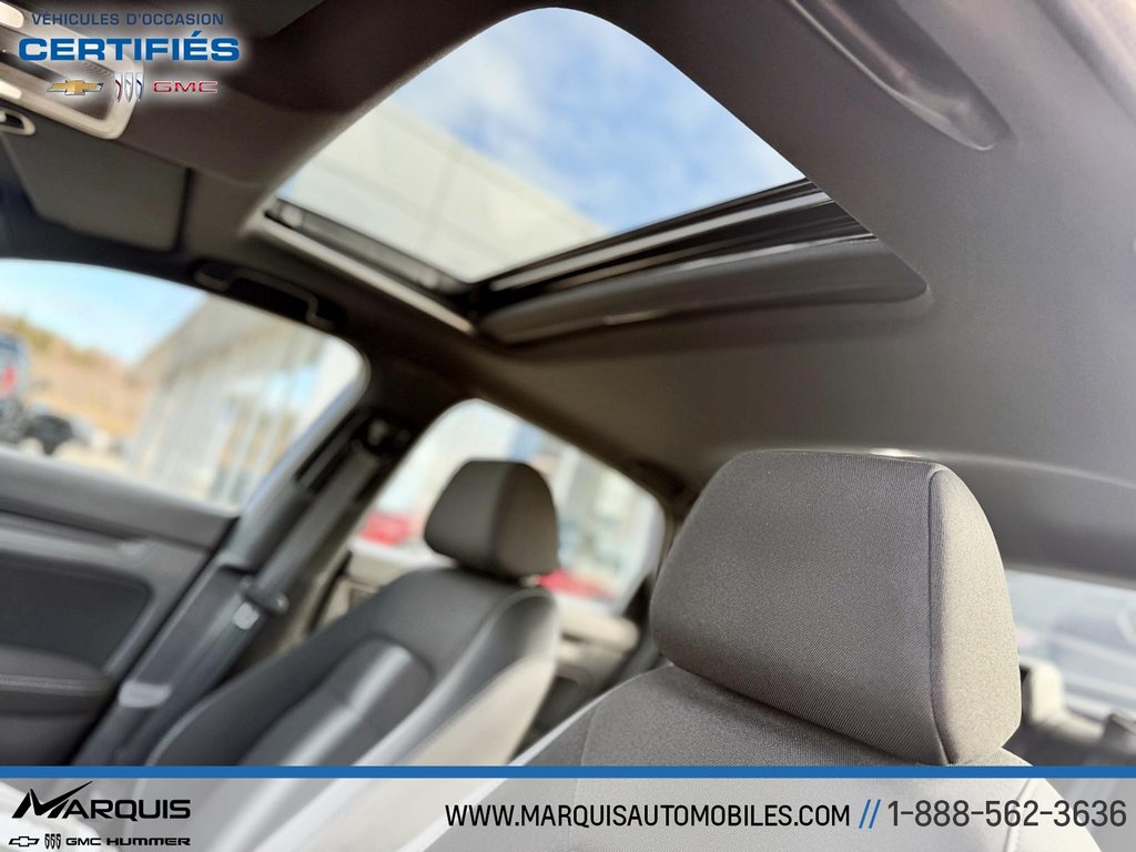 Honda Civic Sedan  2024 à Matane, Québec - 6 - w1024h768px