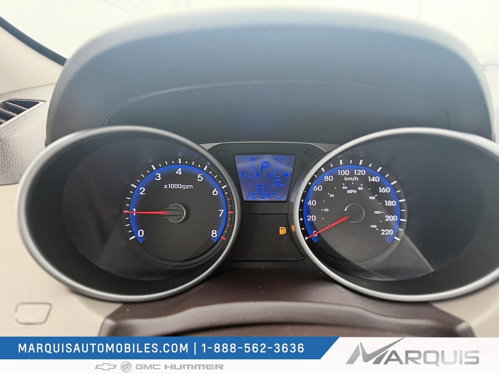 Hyundai Tucson  2015 à Matane, Québec - 7 - w1024h768px