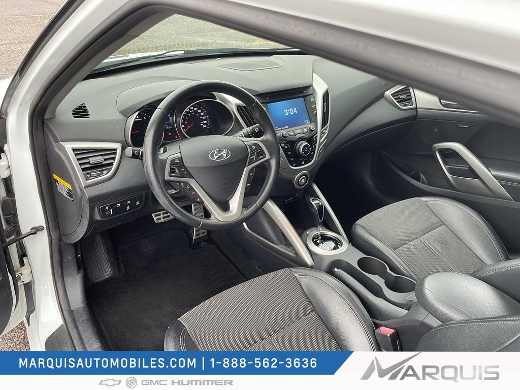 2013 Hyundai Veloster in Matane, Quebec - 9 - w1024h768px