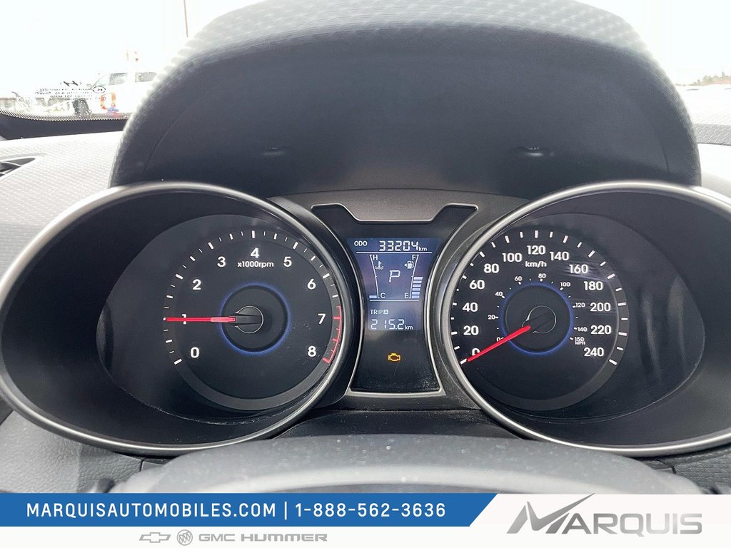 2013 Hyundai Veloster in Matane, Quebec - 11 - w1024h768px