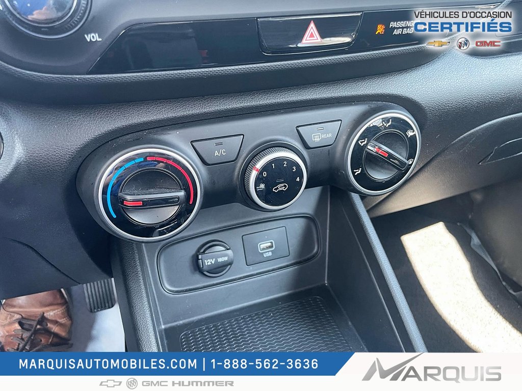 Hyundai Venue  2020 à Matane, Québec - 11 - w1024h768px