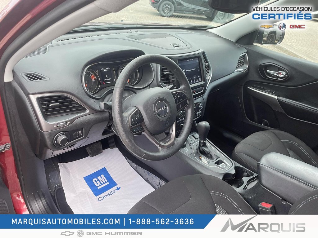 2022 Jeep Cherokee in Matane, Quebec - 6 - w1024h768px