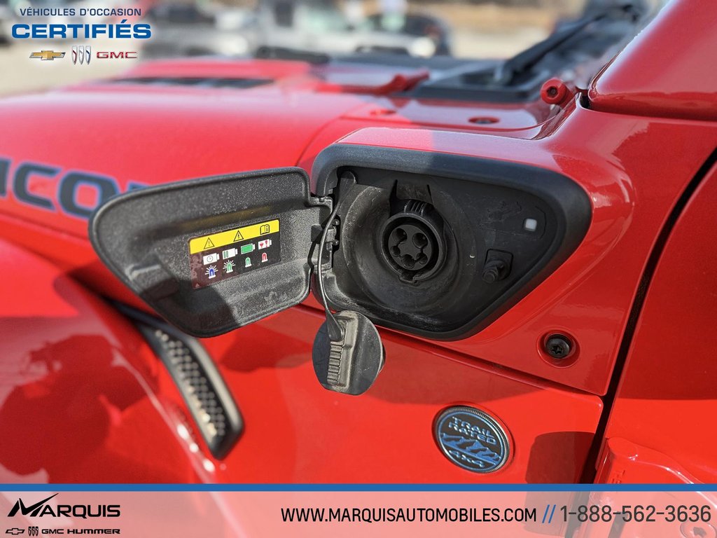 Jeep Wrangler 4xe  2021 à Matane, Québec - 3 - w1024h768px