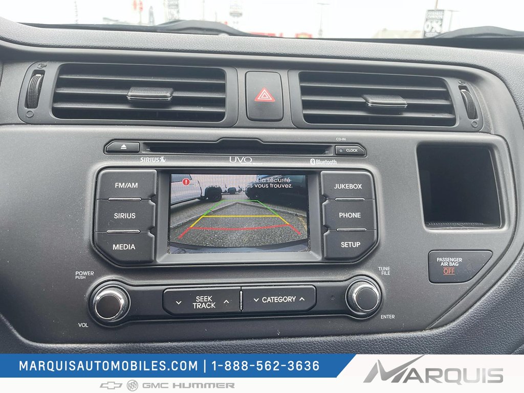 2014 Kia Rio in Matane, Quebec - 11 - w1024h768px
