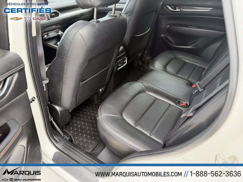 2019 Mazda CX-5 in Matane, Quebec - 17 - w1024h768px