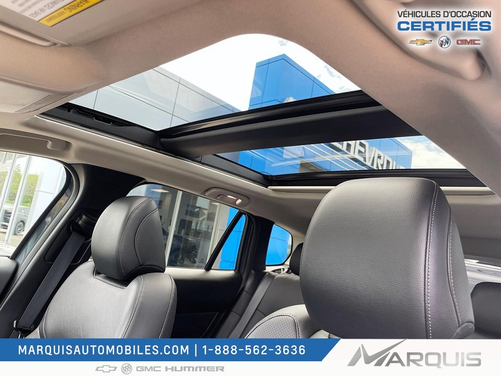 2023 Mazda CX-50 in Matane, Quebec - 7 - w1024h768px