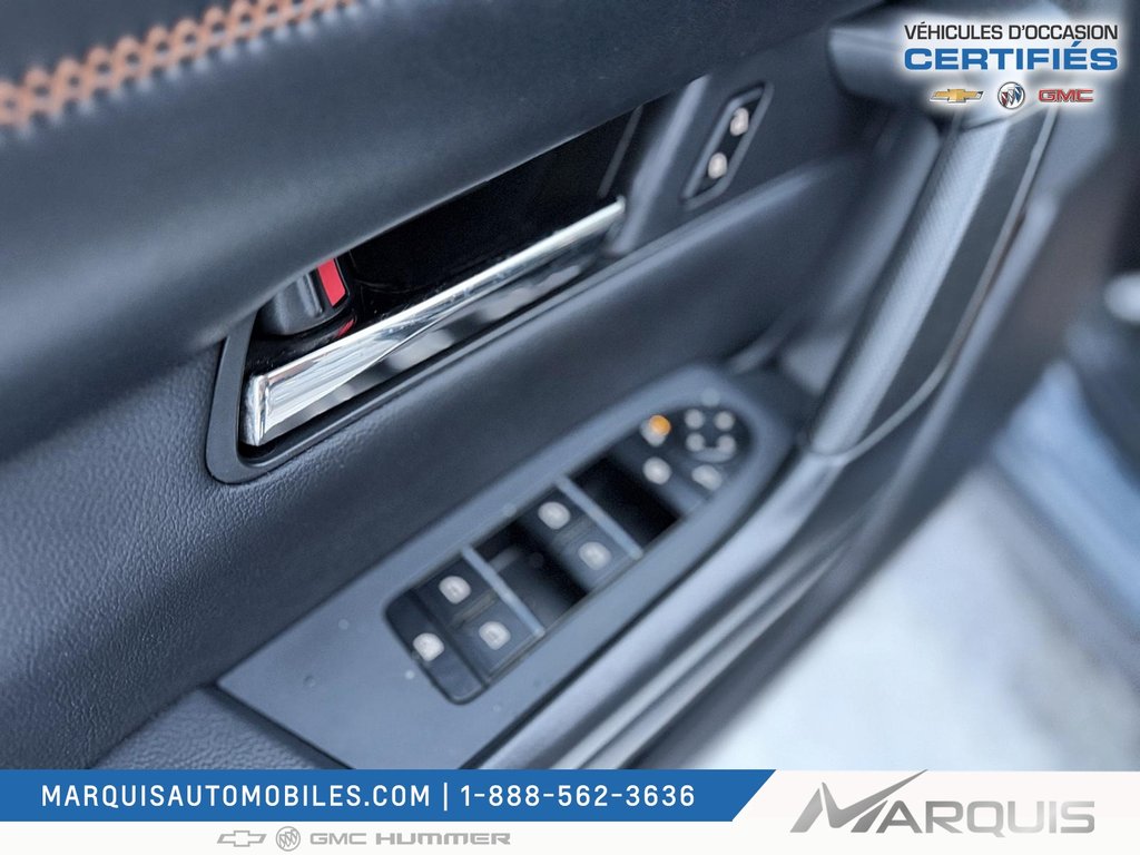 2023 Mazda CX-50 in Matane, Quebec - 5 - w1024h768px