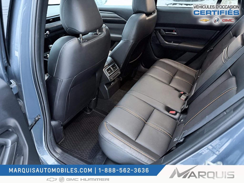 2023 Mazda CX-50 in Matane, Quebec - 15 - w1024h768px