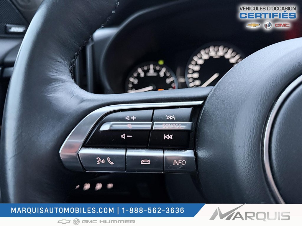 2023 Mazda CX-50 in Matane, Quebec - 10 - w1024h768px