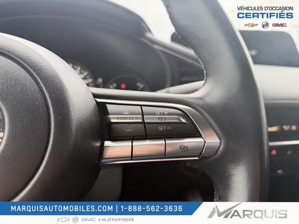2019 Mazda 3 in Matane, Quebec - 10 - w1024h768px