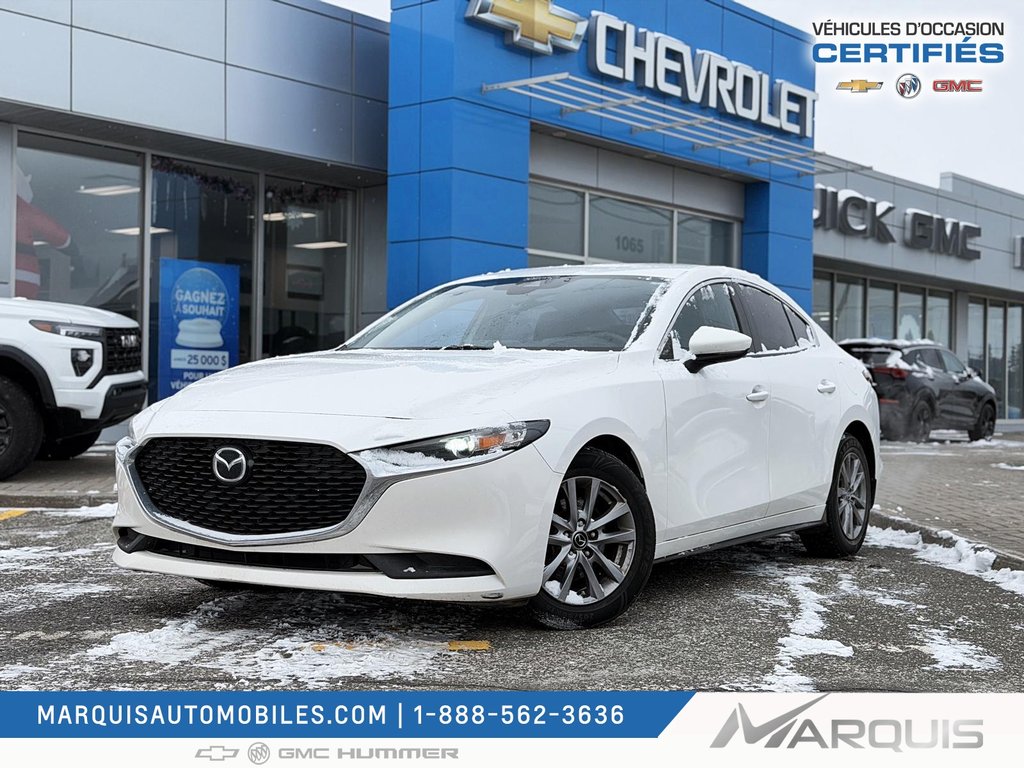 2019 Mazda 3 in Matane, Quebec - 1 - w1024h768px
