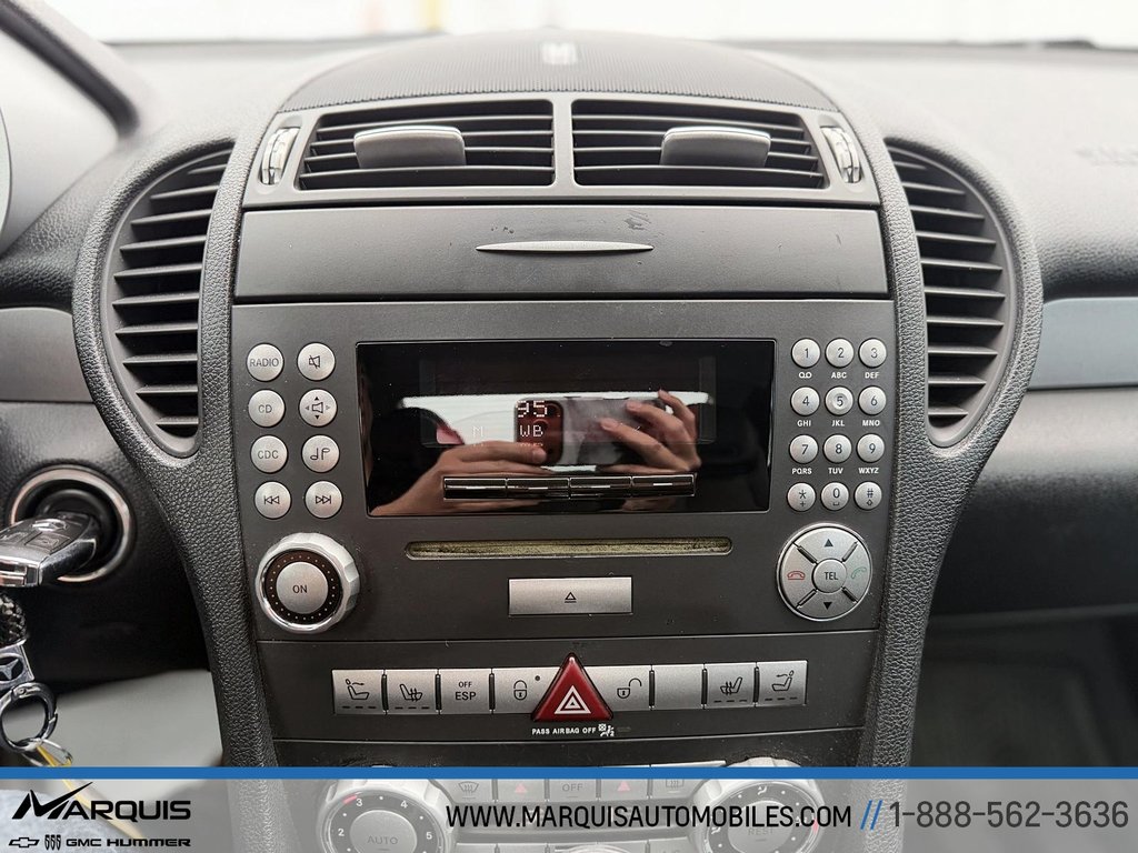 2006 Mercedes-Benz SLK-Class in Matane, Quebec - 13 - w1024h768px