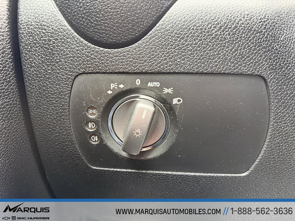 2006 Mercedes-Benz SLK-Class in Matane, Quebec - 8 - w1024h768px