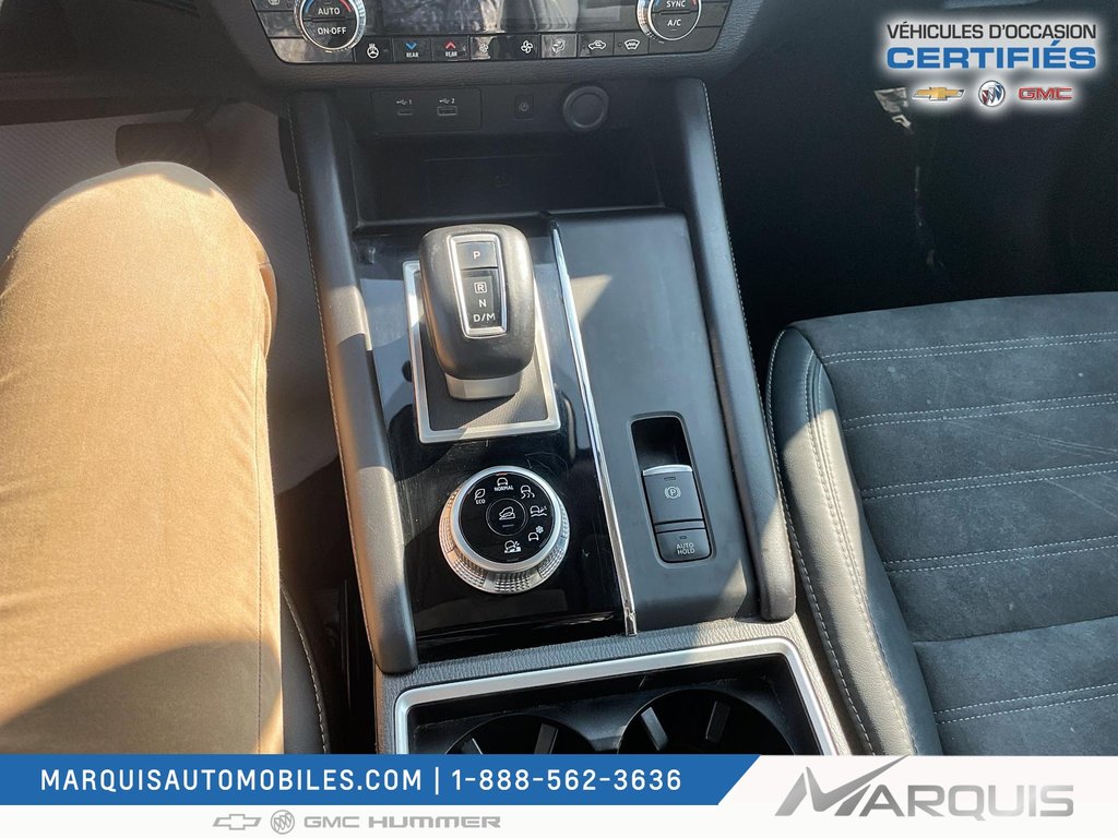 2022 Mitsubishi Outlander in Matane, Quebec - 12 - w1024h768px