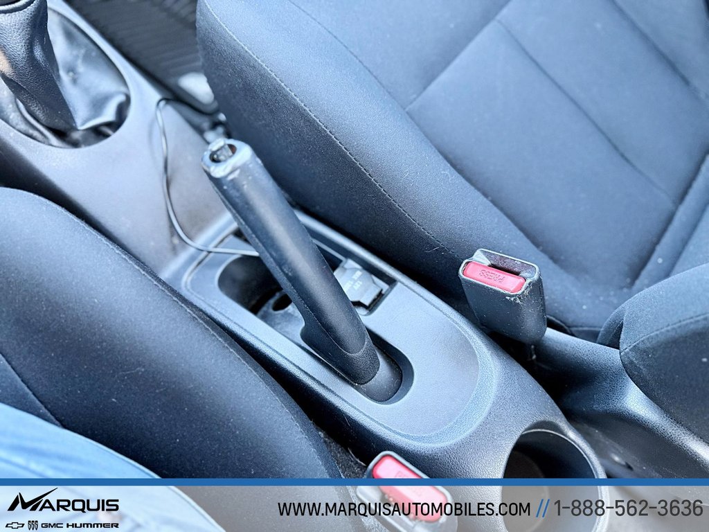 Nissan Micra  2016 à Matane, Québec - 10 - w1024h768px