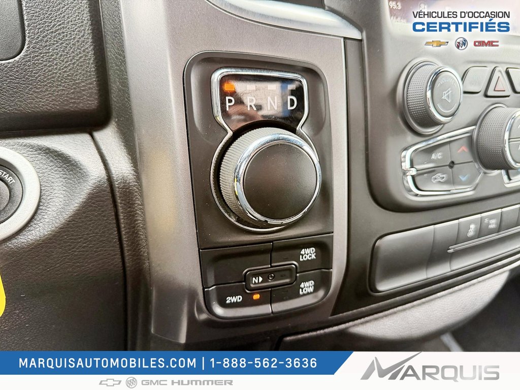 2022 Ram 1500 Classic in Matane, Quebec - 14 - w1024h768px