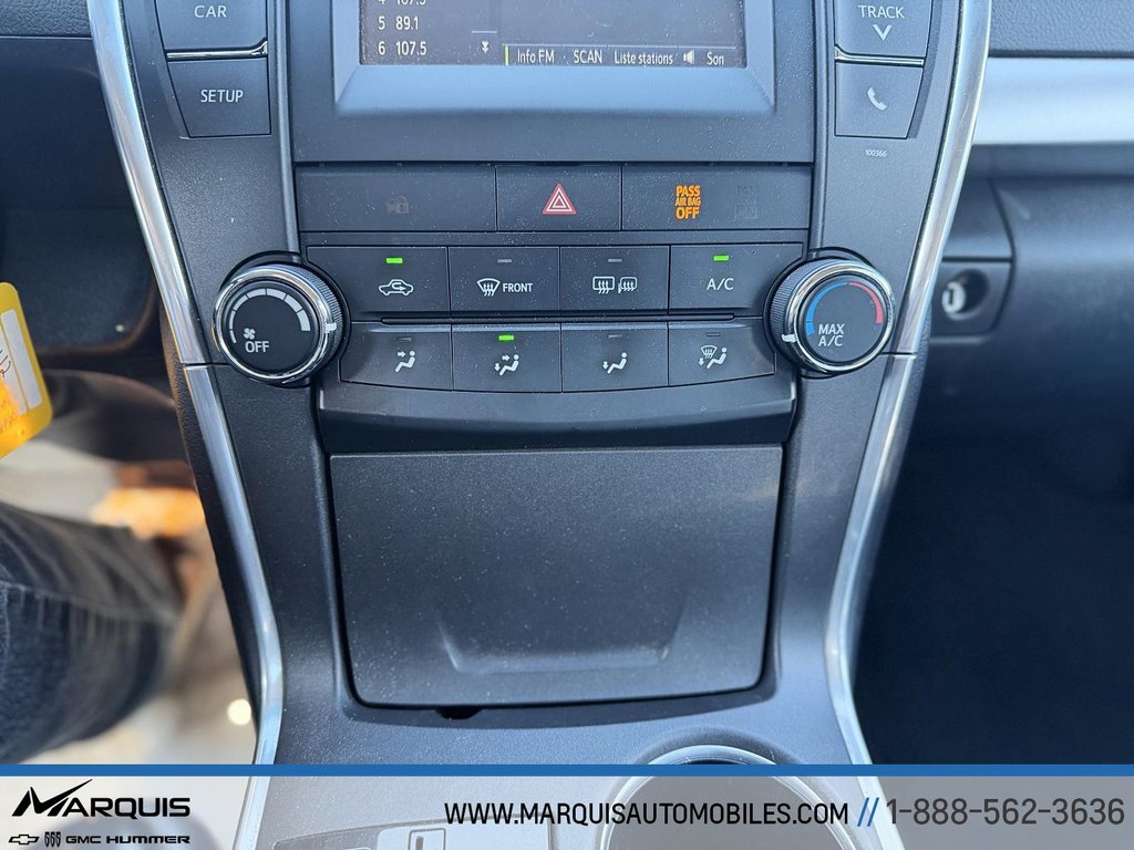 2015 Toyota Camry in Matane, Quebec - 12 - w1024h768px