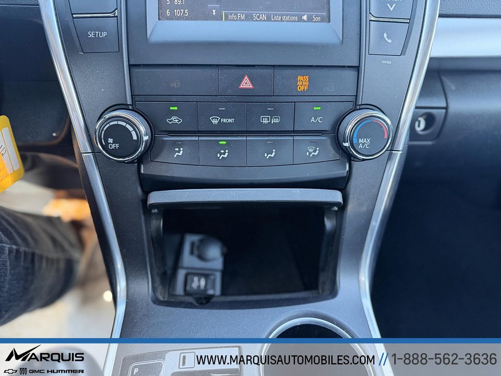2015 Toyota Camry in Matane, Quebec - 13 - w1024h768px