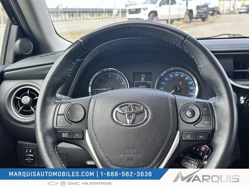 Toyota Corolla  2017 à Matane, Québec - 5 - w1024h768px